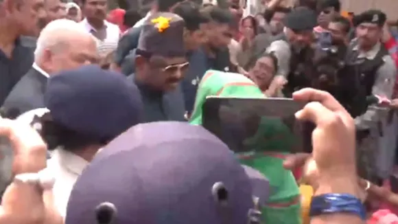 CV Ananda Bose spoke to women protestors who alleged sexual harassment and torture by absconding TMC leader Shajahan Sheikh and his associates