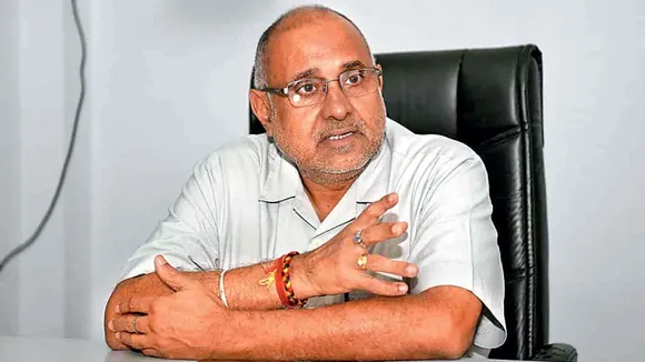 avinash rai khanna.jpg