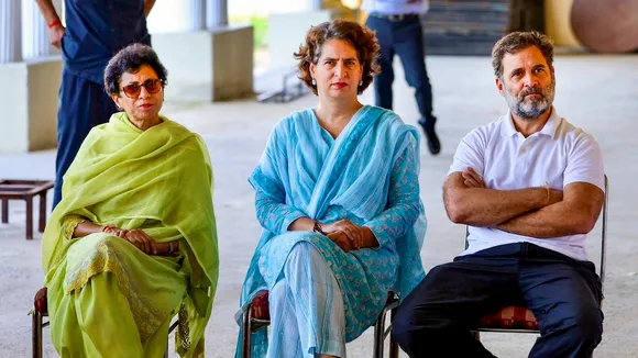 Rahul Gandhi with party leaders Priyanka Gandhi Vadra and Kumari Selja during a meeting with the families affected by the Parivar Pehchan Patra Yojana, in Haryana.