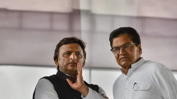 Ram Gopal Yadav and Akhilesh Yadav.jpg