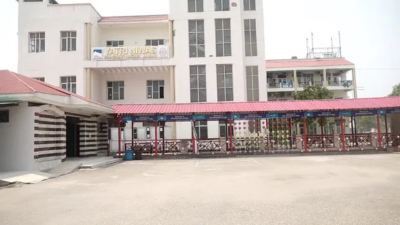 Yatri Niwas in Jammu.jpg