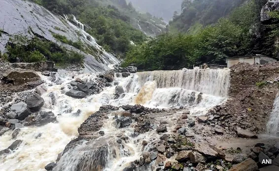Junagadh river Uttarakhand.jpg