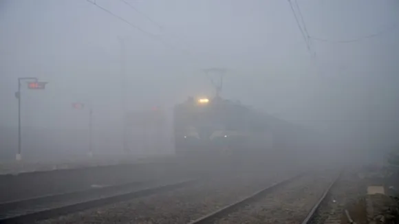 railway_train_fog