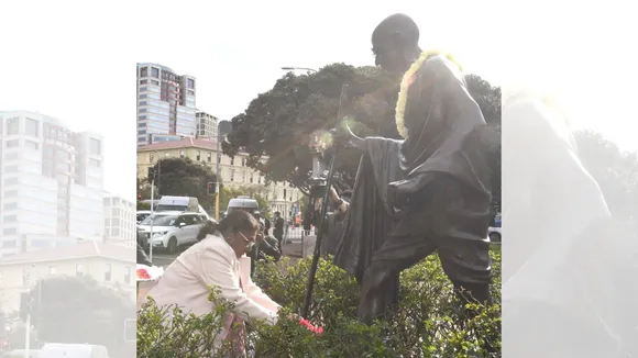 President Droupadi Murmu paid floral tributes to a statue of Mahatma Gandhi at Wellington railway station on Thursday