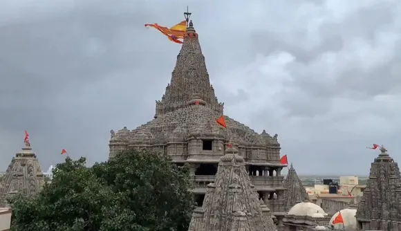 Dwarkadhish temple.jpg