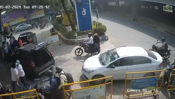 amanatullah khan son petrol pump fight video