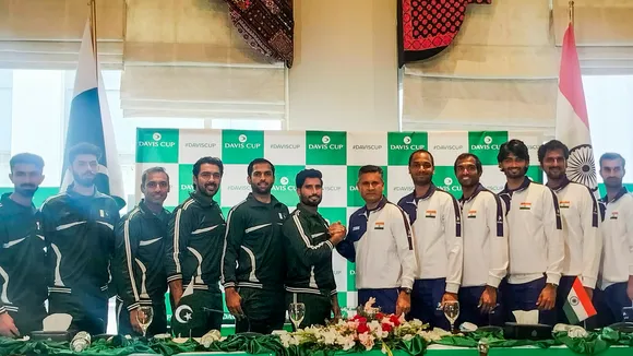 Islamabad: India's Ramkumar Ramanathan, Pakistan's Aisam-ul-Haq Qureshi and other players ahead of their Davis Cup match, at Islamabad Sports Complex, Friday, Feb. 2, 2024