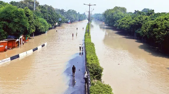 Delhi Flood Yamuna River