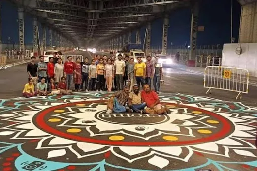 Howrah Bridge alpana art