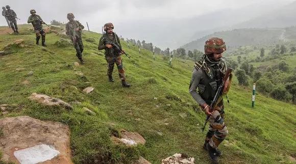 Security forces kashmir.jpg