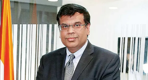 Vivek Lall.jpg