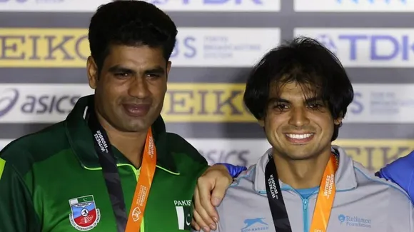 arshad nadeem and Neeraj Chopra.jpg