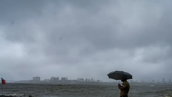 Mumbai rainfall marine Drive