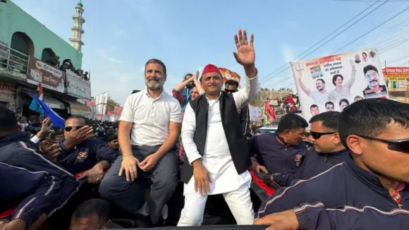 Akhilesh Yadav Rahul Gandhi