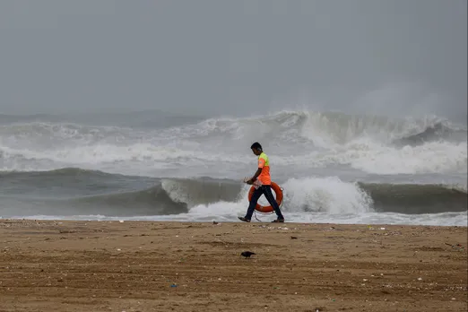 Tamil nadu Cyclone Mandous