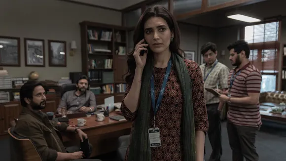 Karishma Tanna in scoop.jpg