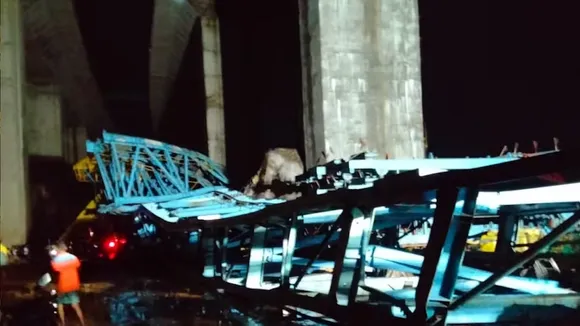 girder machine collapse in Thane
