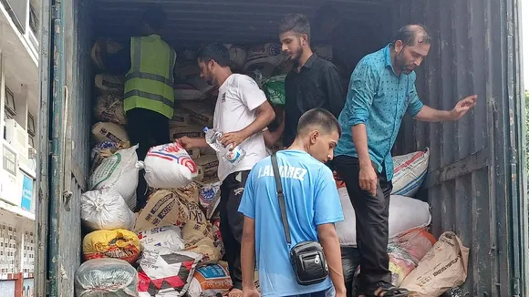 The student community in Bangladesh helping in spearheading flood relief