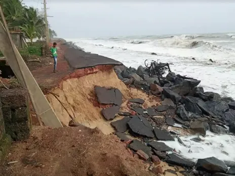 Sea erosion karnataka coastal line.jpg