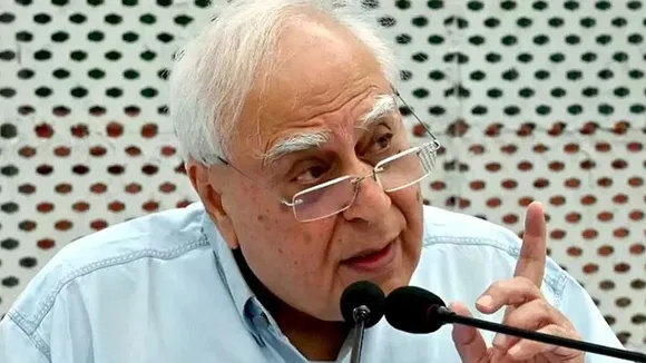 Kapil Sibal National Herald.jpg