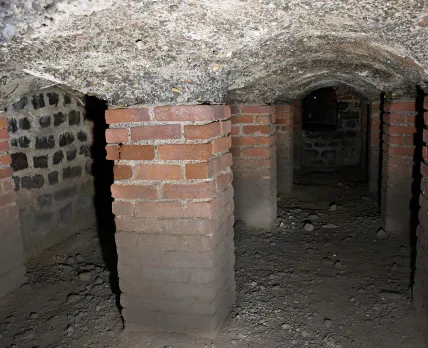 Mumbai Hospital tunnel