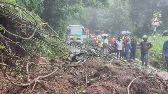 Ooty-Mettupalayam road landslip