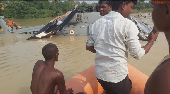 Indian Air Force helicopter crashes in Muzaffarpur