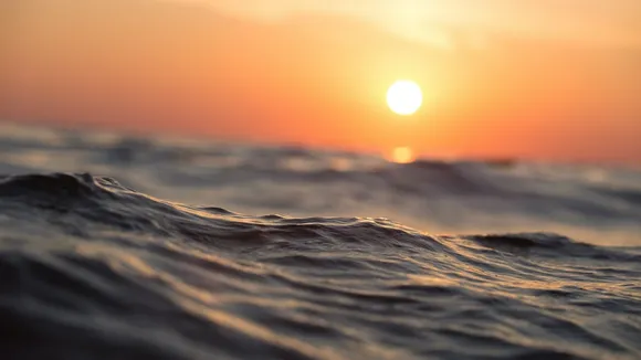 dimming the Sun.jpg