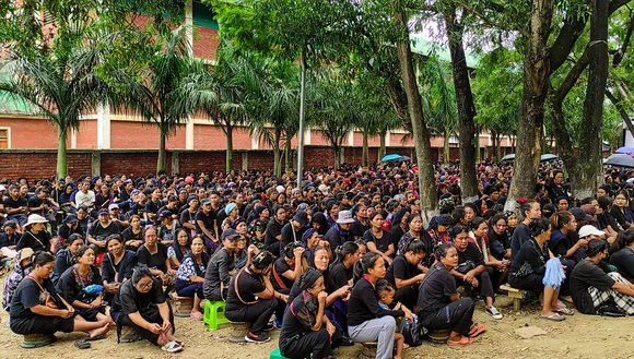 removal of security forces from Moreh
