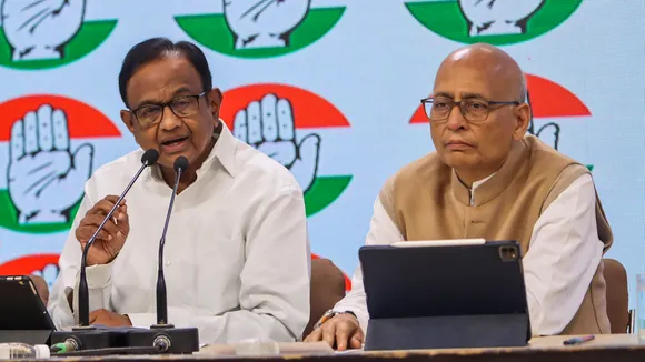 Congress leaders P Chidambaram and Abhishek Manu Singhvi during a press conference, at party office in New Delhi, Monday, Dec. 11, 2023.