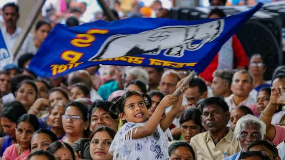 Supporters during a public rally of Bahujan Samaj Party (BSP) Supremo Mayawati ahead of Lok Sabha elections, in Nagpur, Thursday, April 11, 2024
