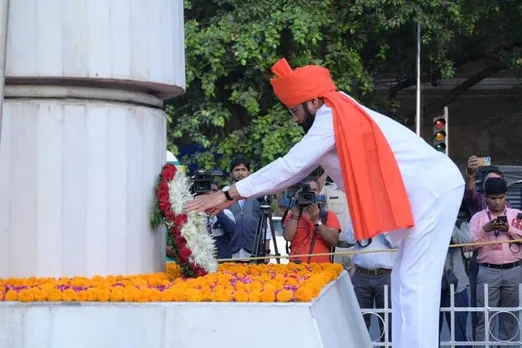 Eknath Shinde on Maharashtra Day.jpg