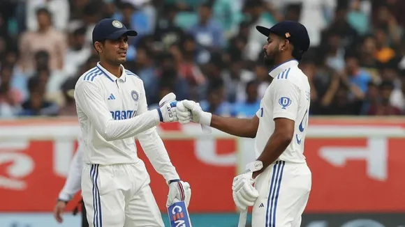 India's batters Shubman Gill and Shreyas Iyer run between the wickets during the third day of the second Test match between India and England