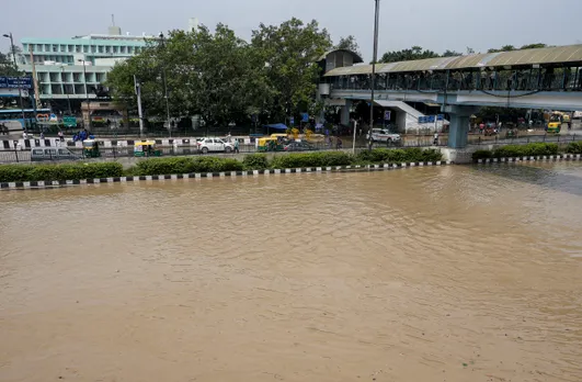 Roads flooded by the swollen Yamuna river, near ISBT in New Delhi, Thursday.jpg