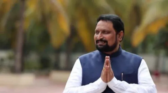 laxman savadi.jpg
