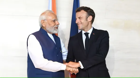 Emmanuel Macron Narendra Modi