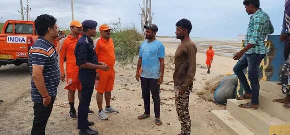 rajasthan cyclone.jpg