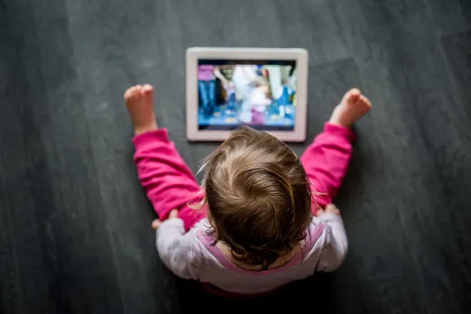 kids spending excessive screen time