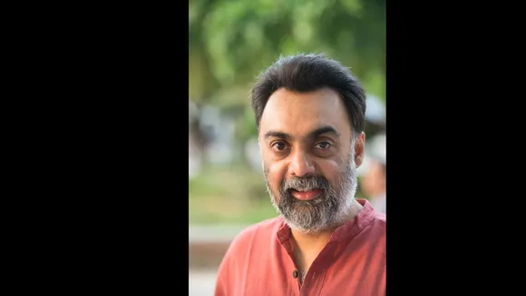 Khushwant Singh to begin 90-km walk