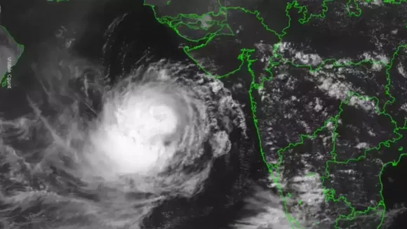 Cyclone Biparjoy 12 June.jpg