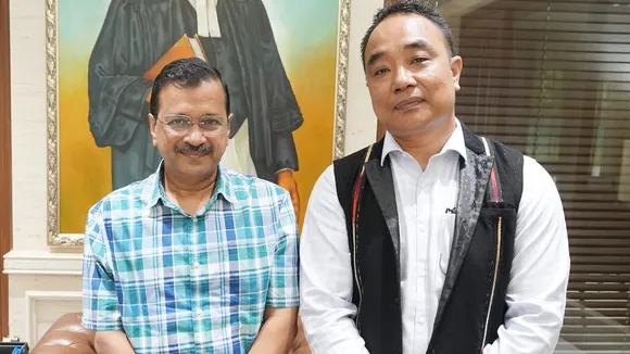 Arvind Kejriwal Andrew Lalremkima Pachuau