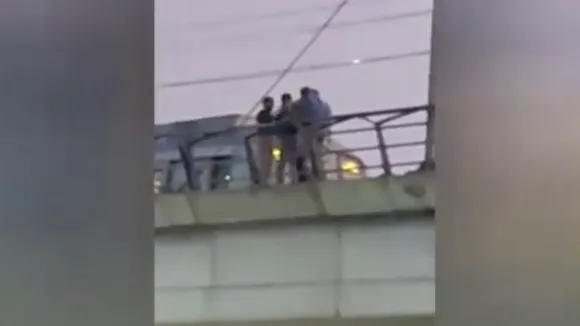 woman metro jump