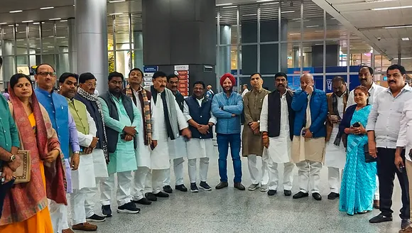 Bihar Congress President Akhilesh Prasad Singh with party MLAs from Bihar in a group photo at the Hyderabad airport
