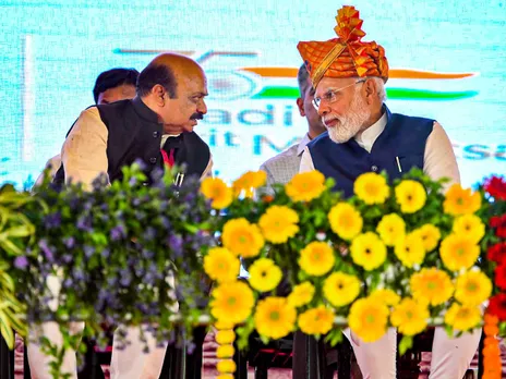 Narendra Modi Basavaraj Bommai Karnataka
