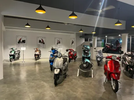 2 wheelers Multi brand outlet.webp