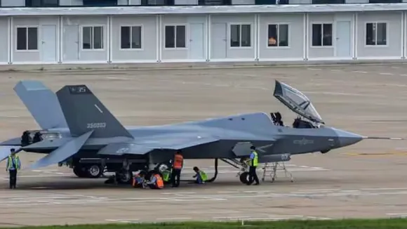 stealth fighter jet J-35