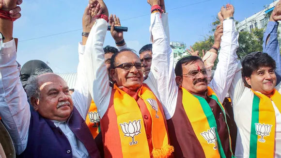 Shivraj Singh Chouhan with Union Ministers Jyotiraditya Scindia, Ashwini Vaishnaw and Narendra Singh Tomar and BJP State President VD Sharma celebrate the party's lead during counting of votes for MP Assembly elections, in Bhopal, Sunday, Dec. 3, 2023.