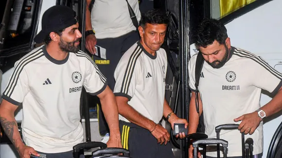 Indian cricket coach Rahul Dravid with players Rohit Sharma (captain) and Ravindra Jadeja