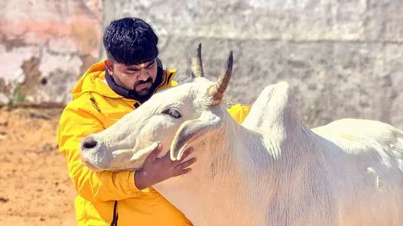 Monu Maneshar