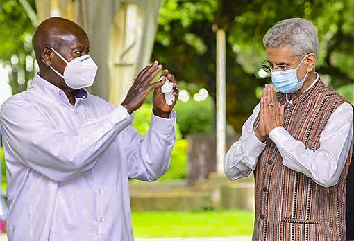 Jaishankar with Uganda Prez.jpg